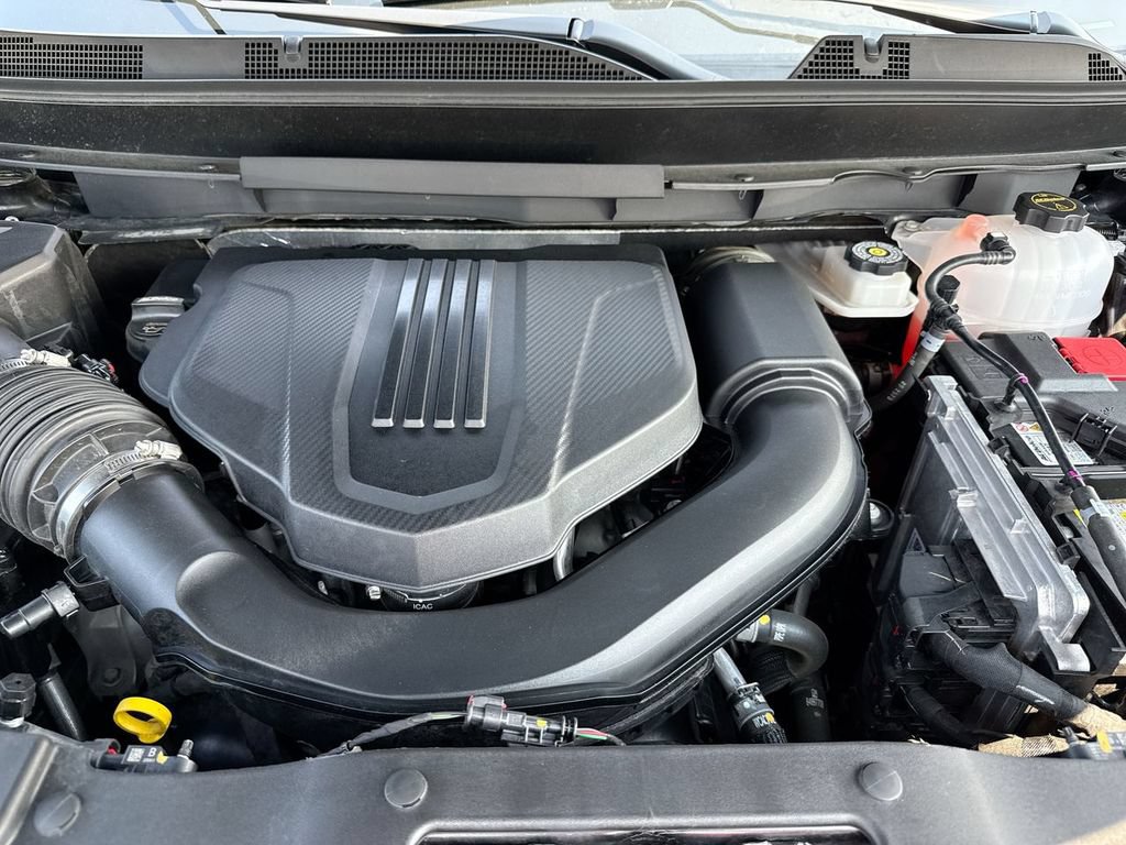 Used 2026 Chevrolet Traverse LT w/ Driver Confidence Package AWD/4WD image 27