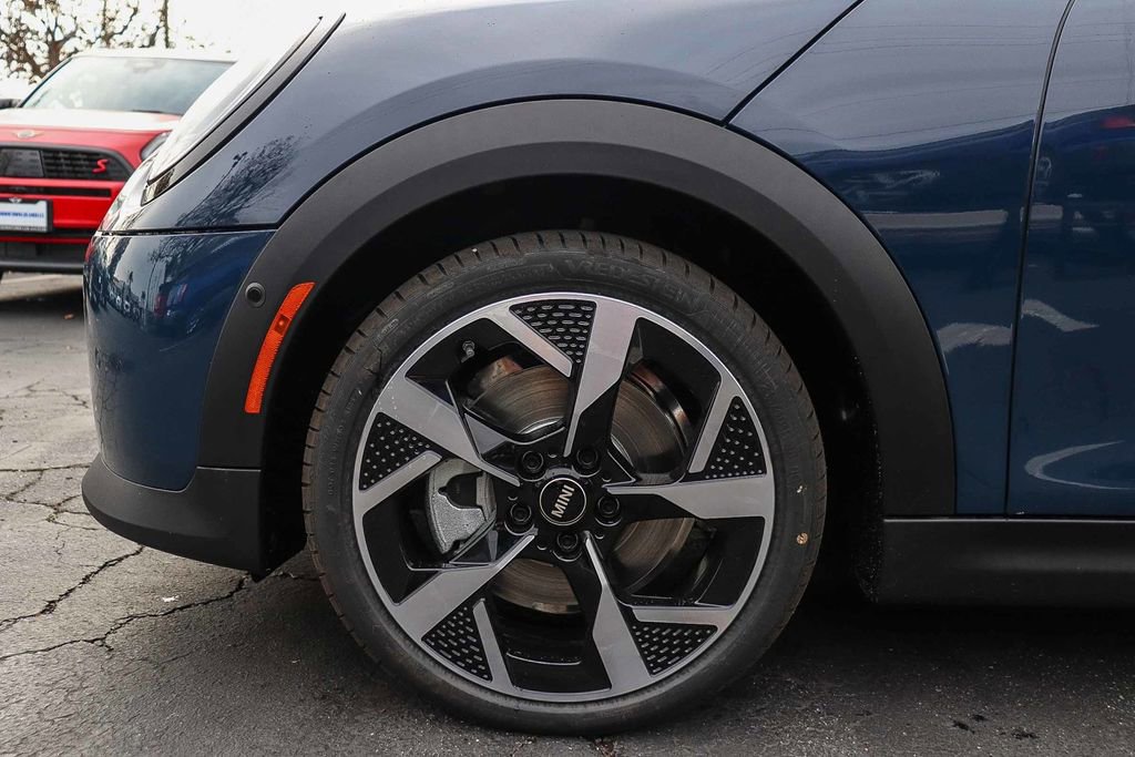 New 2026 MINI Cooper S image 12