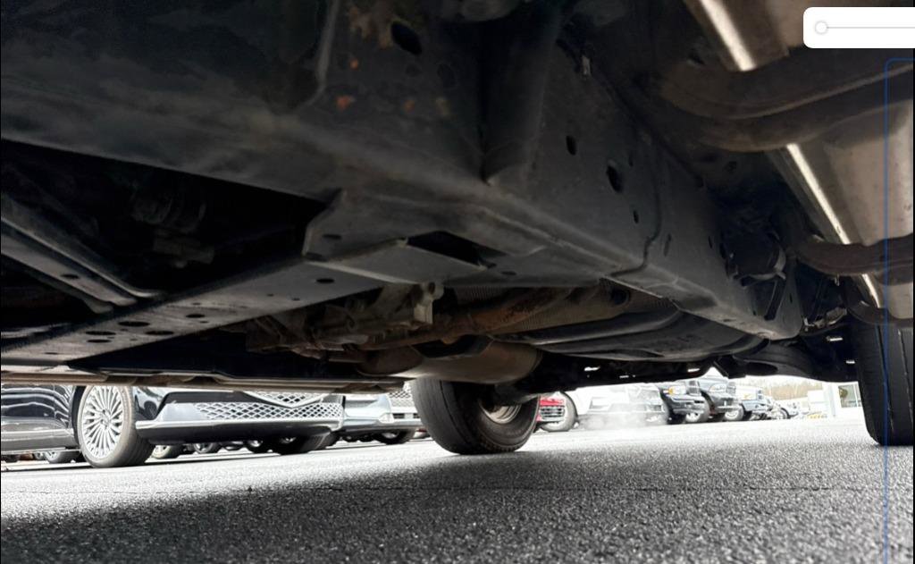 Used 2011 Nissan Pathfinder SV w/ Protection Pkg image 22