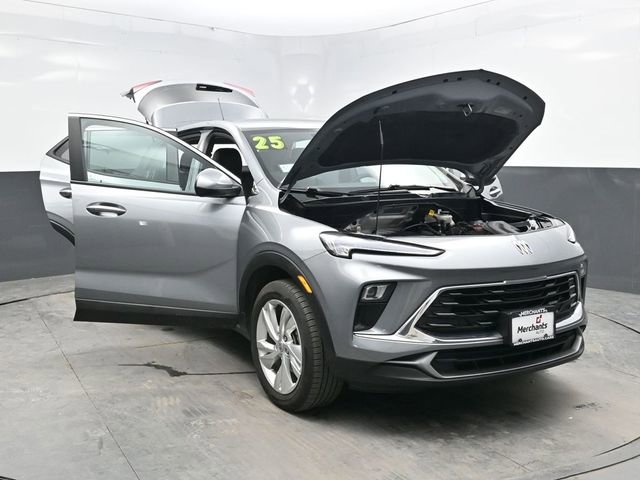 Used 2025 Buick Encore GX Preferred image 40