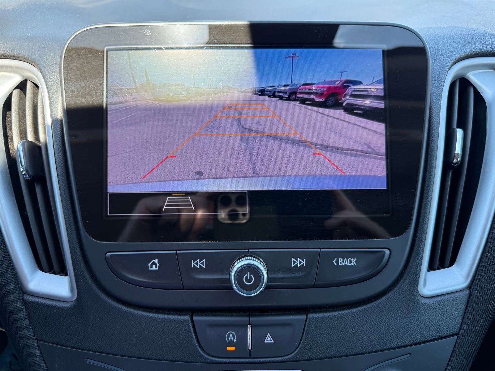 Used 2024 Chevrolet Malibu LS image 23