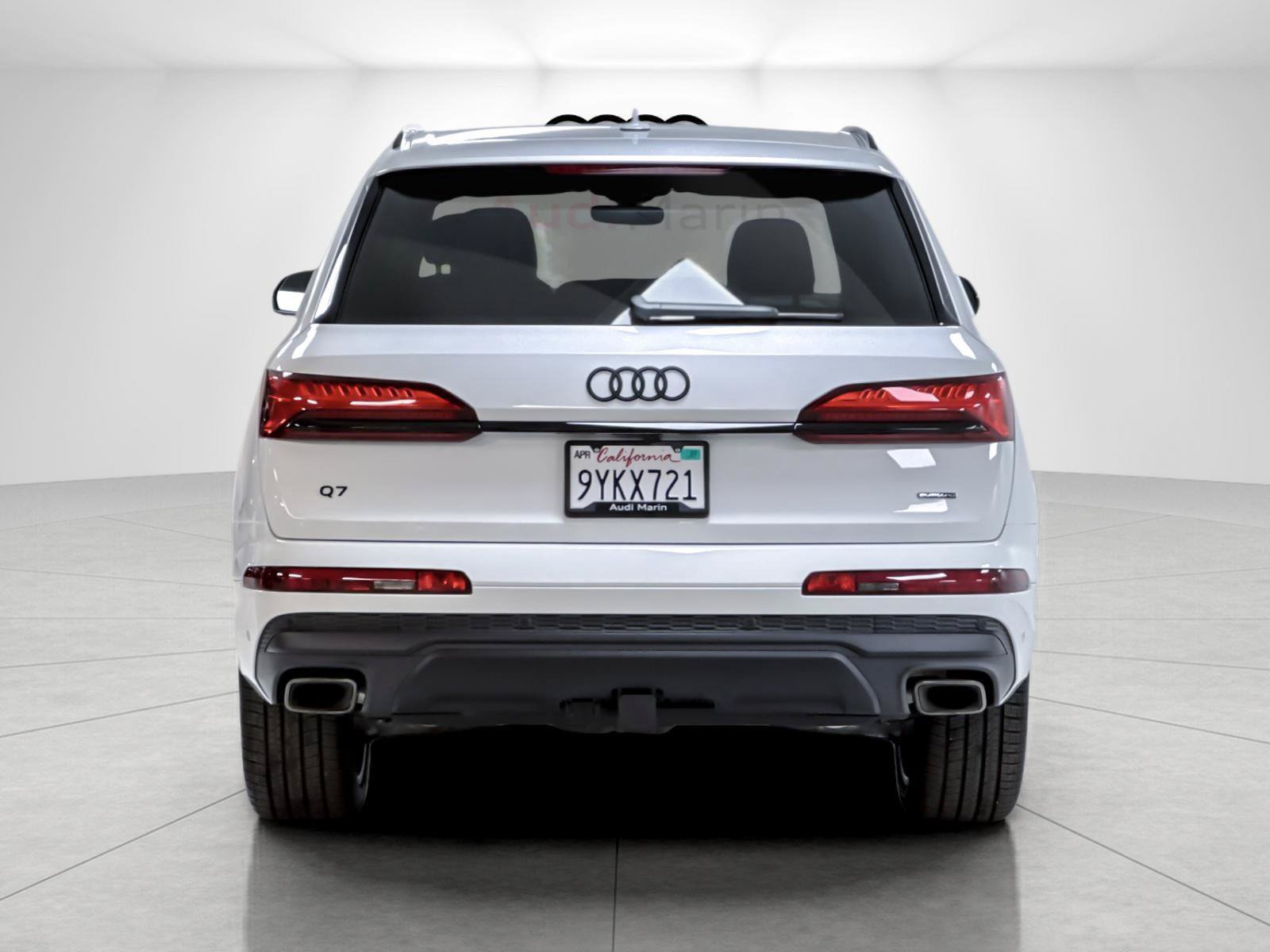 Certified 2026 Audi Q7 3.0T Premium Plus AWD/4WD image 4