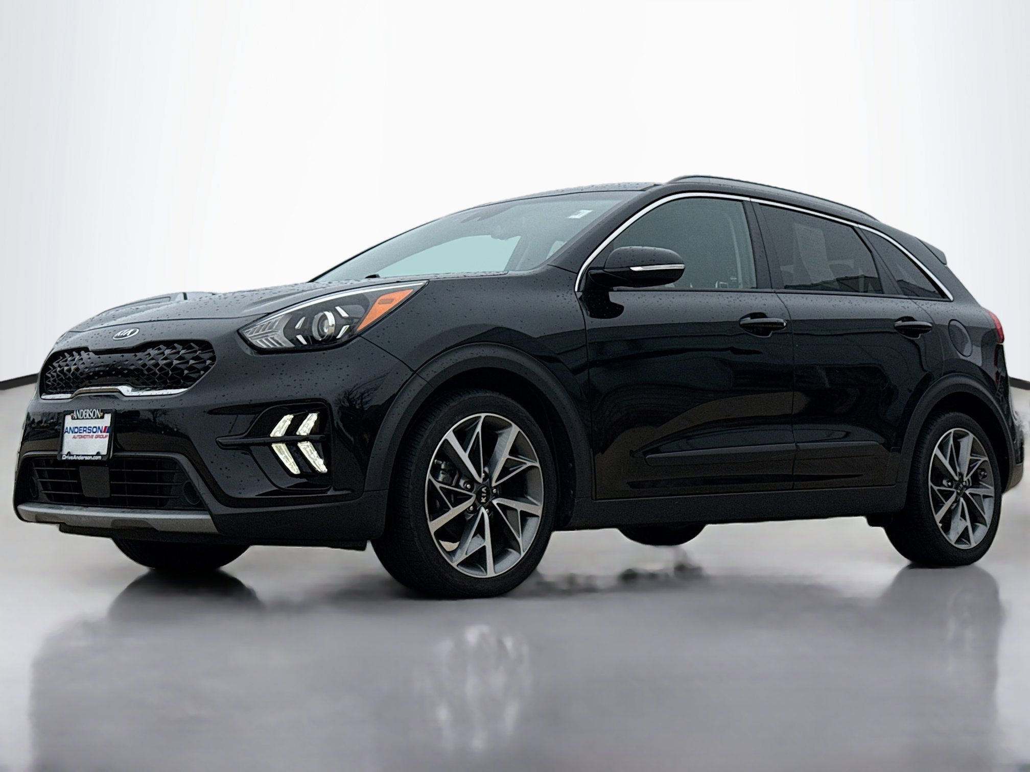 Used 2020 Kia Niro Touring image 12