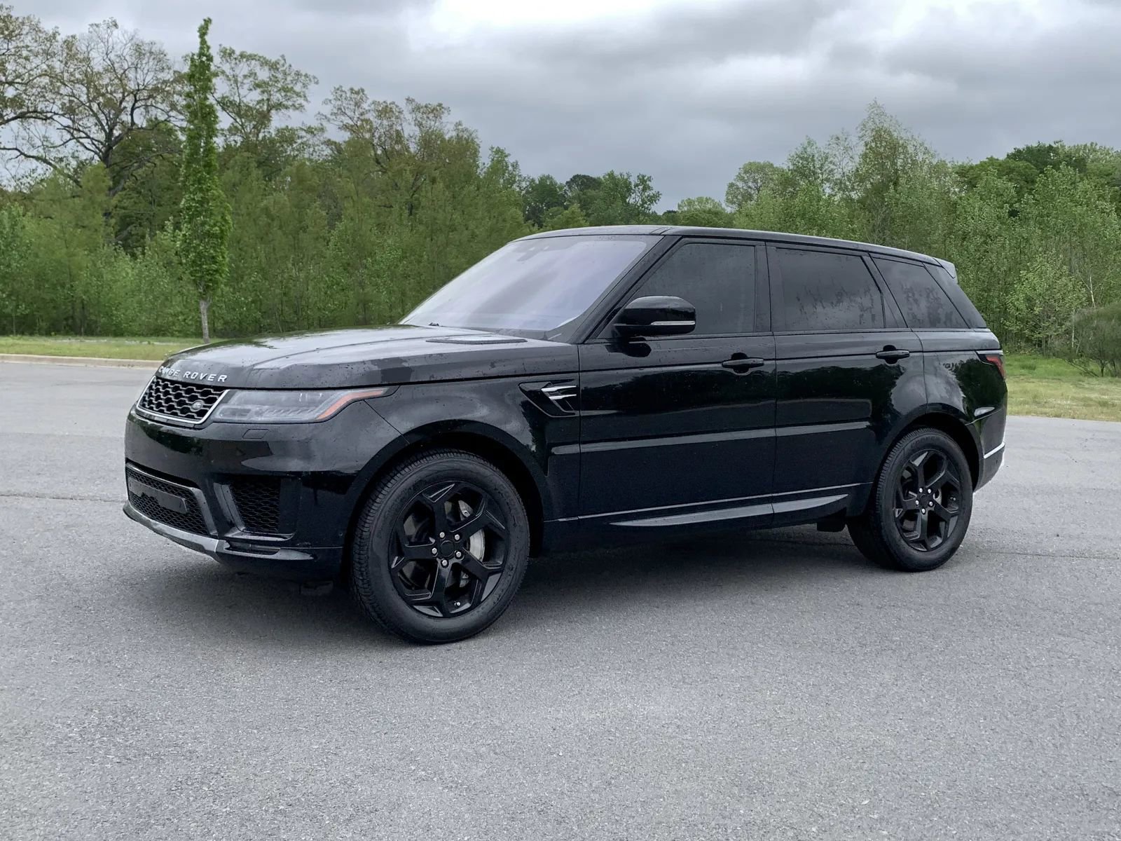 Used 2020 Land Rover Range Rover Sport HSE AWD/4WD image 3