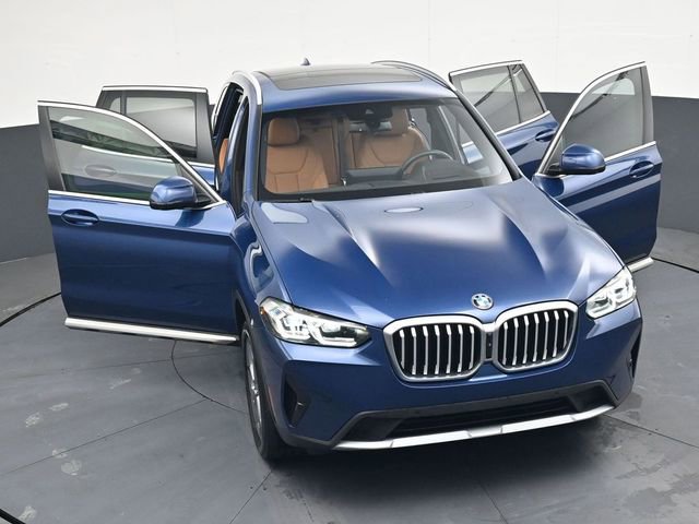 Used 2024 BMW X3 xDrive30i w/ Premium Package AWD/4WD image 39