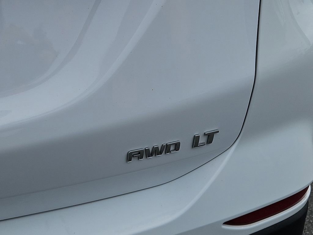 Used 2024 Chevrolet Equinox LT image 31