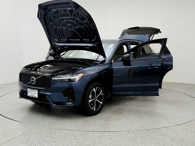 New 2026 Volvo XC60 B5 Core image 9