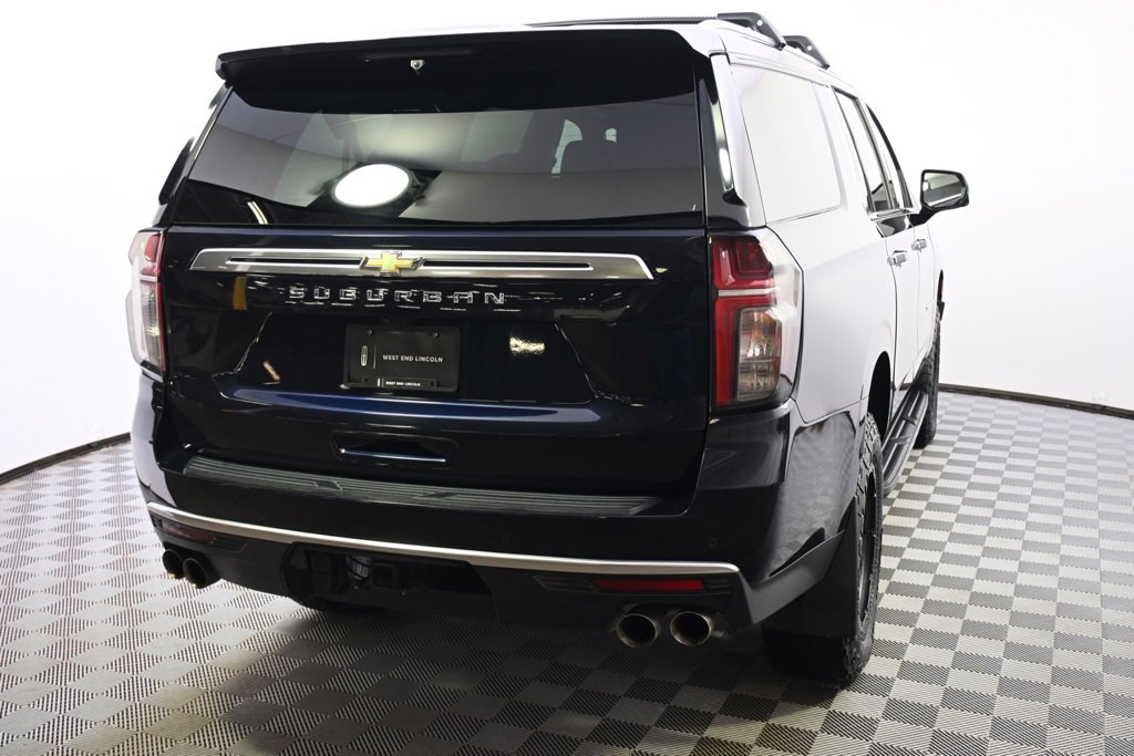 Used 2023 Chevrolet Suburban High Country image 6