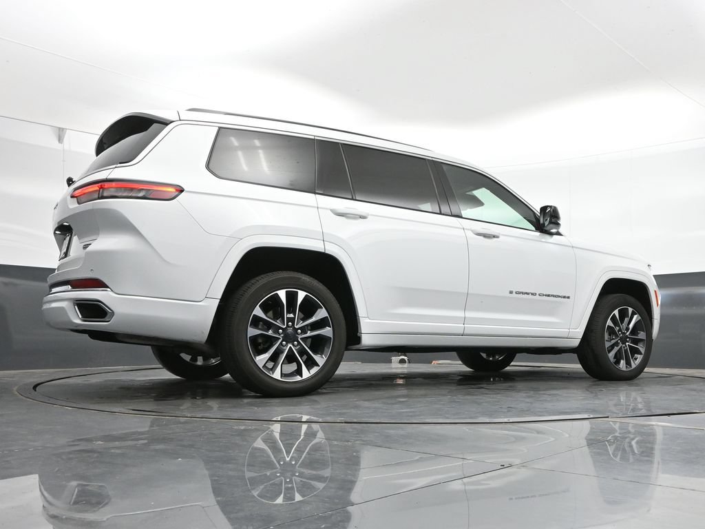 Used 2024 Jeep Grand Cherokee L Overland w/ Trailer Tow Package AWD/4WD image 44