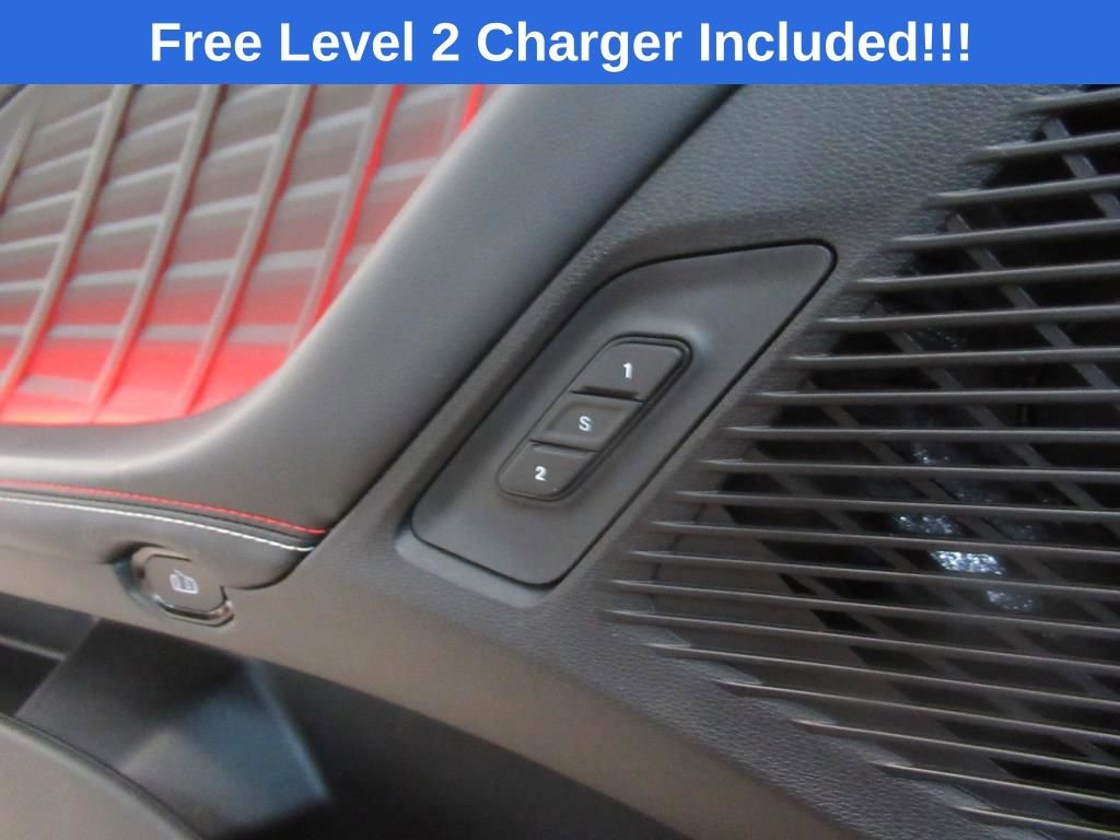 Used 2024 Dodge Charger R/T Scat Pack w/ Plus Group image 25