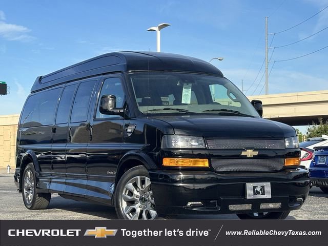 New 2026 Chevrolet Express 2500 Extended w/ Driver Convenience Package RWD image 2