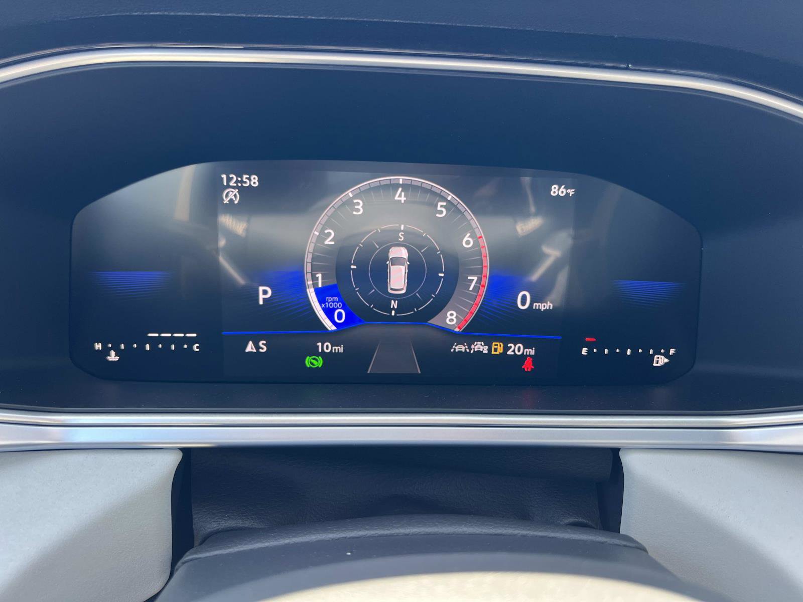 New 2025 Volkswagen Taos SE image 9