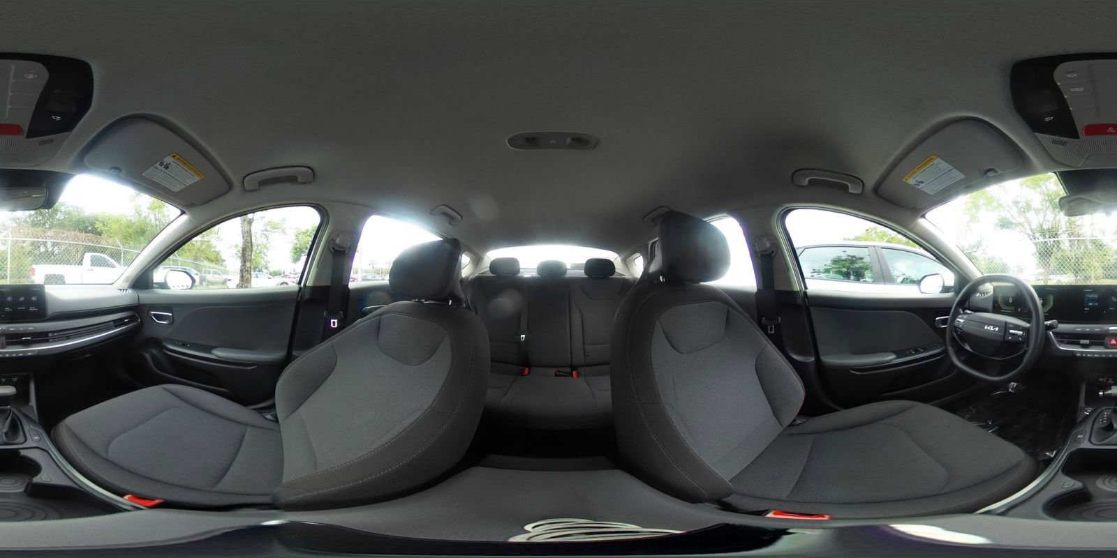 Used 2025 Kia K4 FWD image 41