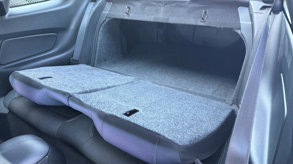 Used 2015 Ford Mustang Coupe image 18