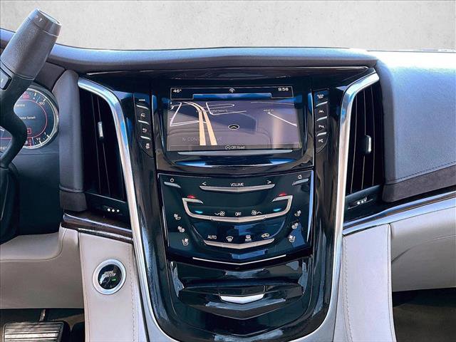 Used 2017 Cadillac Escalade Luxury image 8