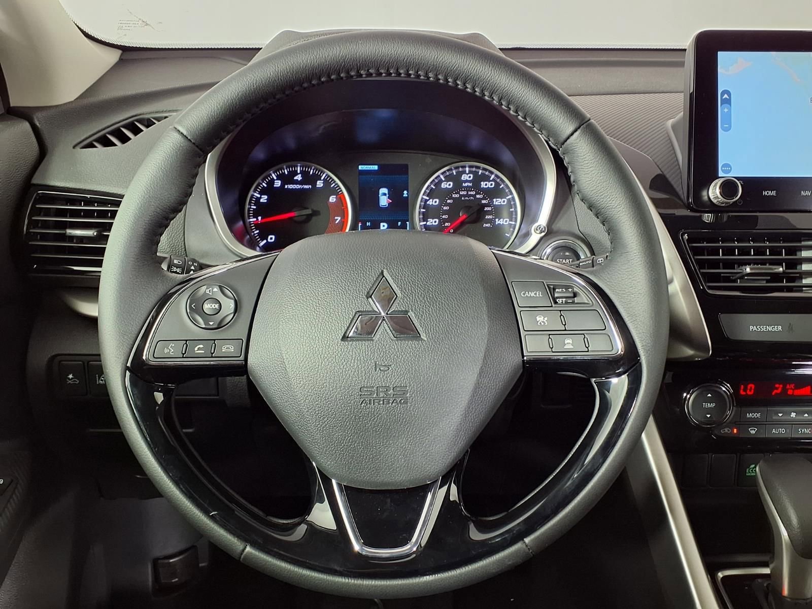 Used 2024 Mitsubishi Eclipse Cross SE image 26