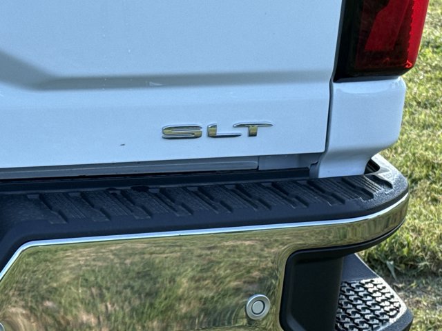 New 2026 GMC Sierra 2500 SLT w/ SLT Premium Package AWD/4WD image 10