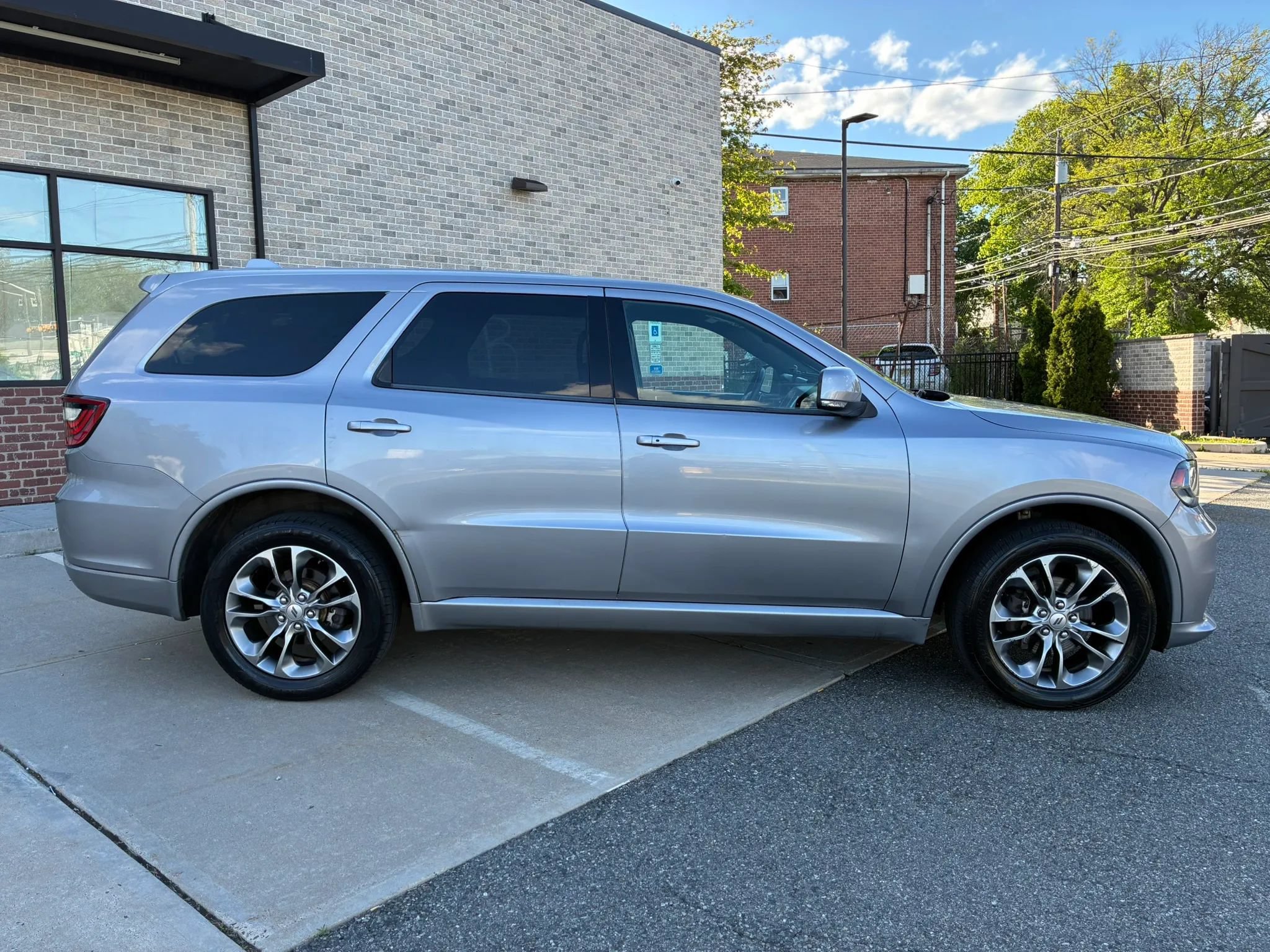 Used 2019 Dodge Durango GT AWD/4WD image 4