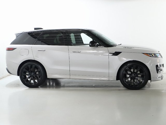 Certified 2026 Land Rover Range Rover Sport Dynamic SE AWD/4WD image 10