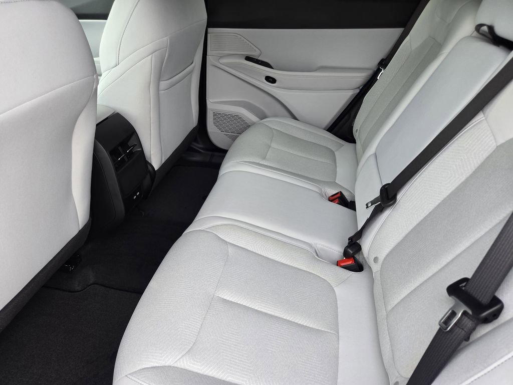 New 2026 Jeep Cherokee Laredo image 15