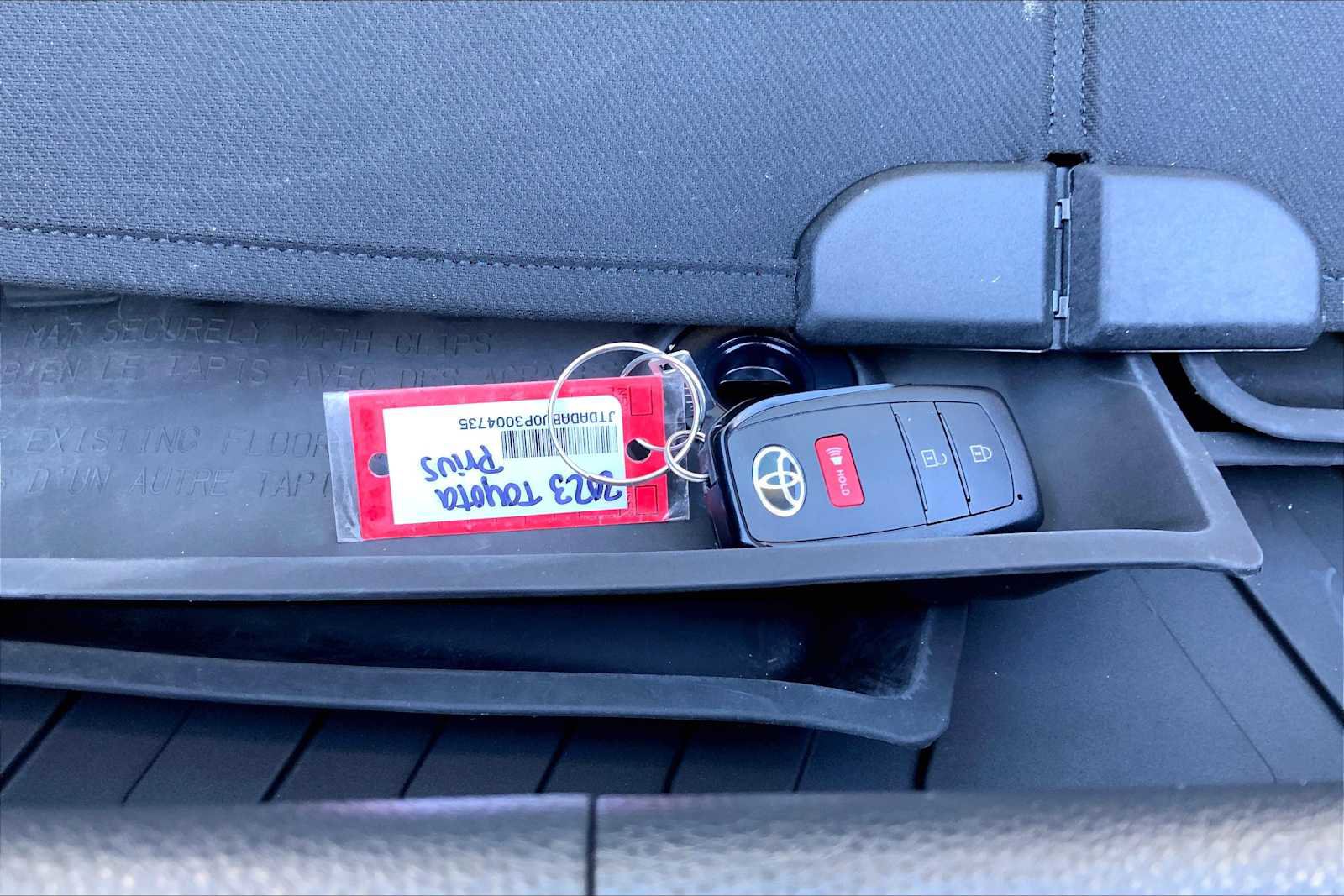 Used 2023 Toyota Prius LE AWD/4WD image 14