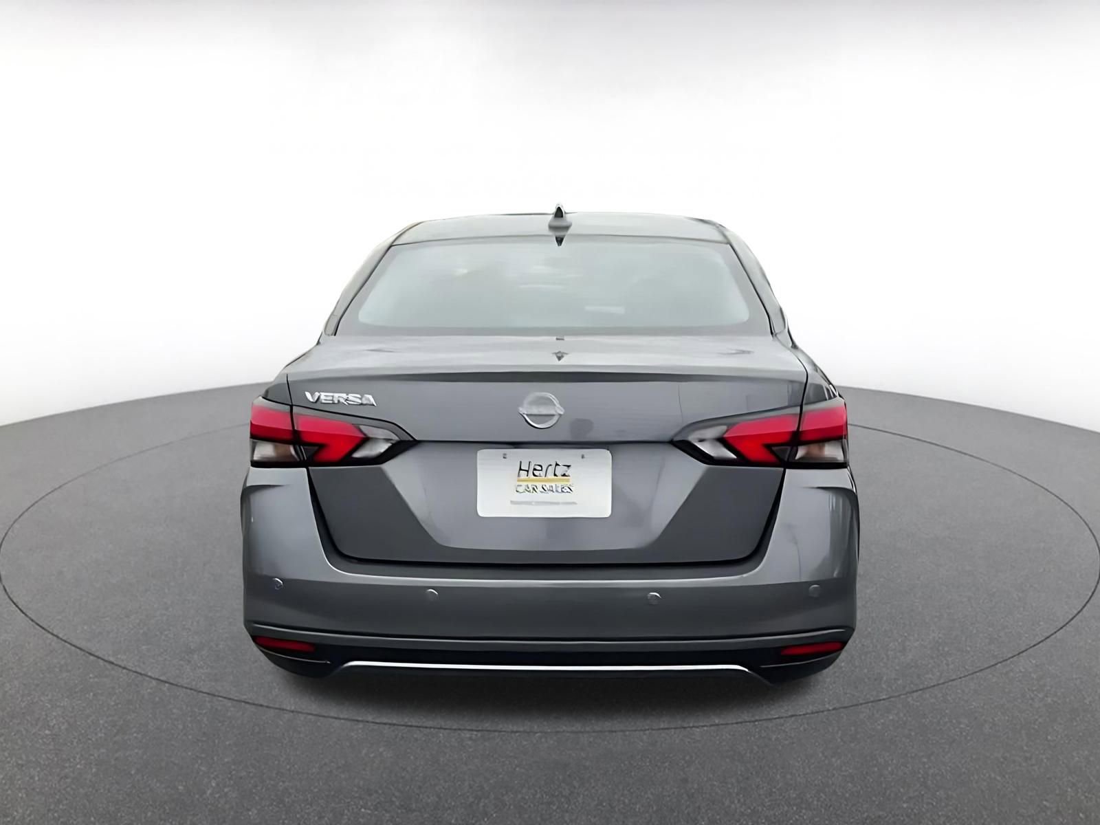 Used 2025 Nissan Versa SV image 12