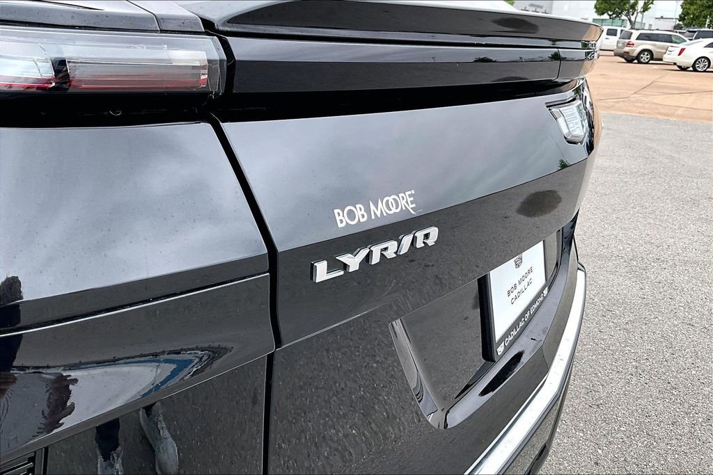 Used 2024 Cadillac Lyriq Tech AWD/4WD image 31