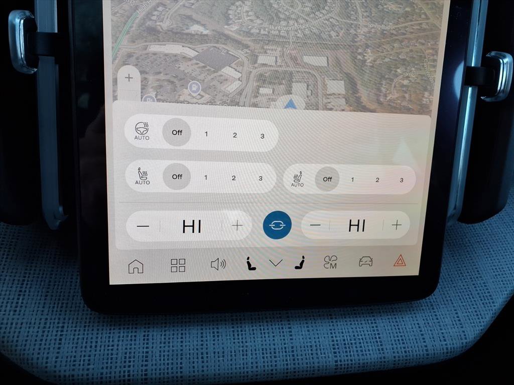 New 2026 Volvo EX30 Cross Country Ultra w/ Protection Package Premier image 20