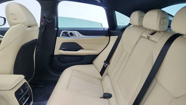 Used 2025 BMW i4 eDrive40 w/ Premium Package image 28