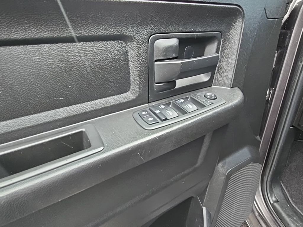 Used 2019 RAM 1500 Express w/ Express Value Package image 15