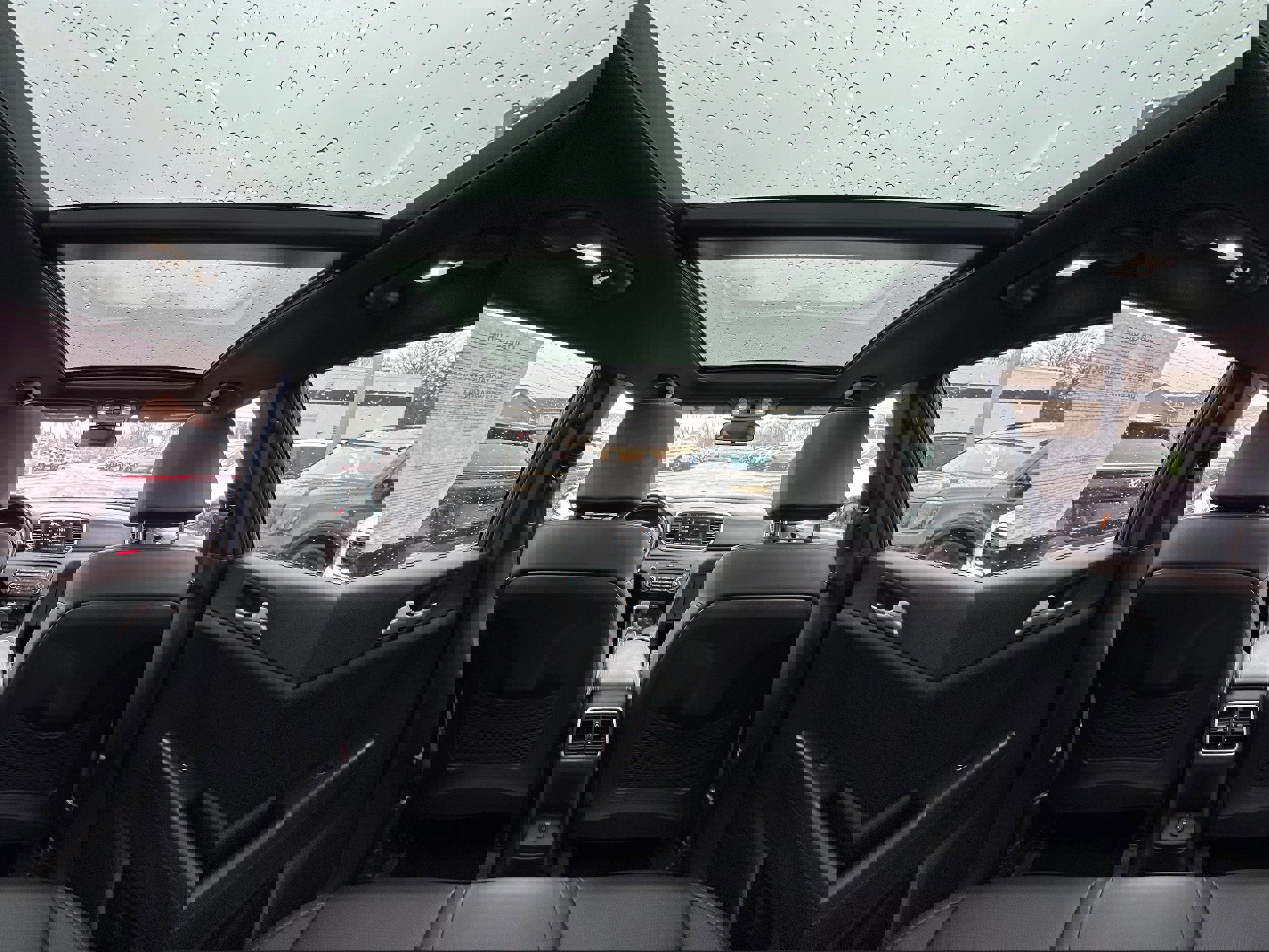 Used 2020 Kia Sportage S w/ S Sunroof Package image 12