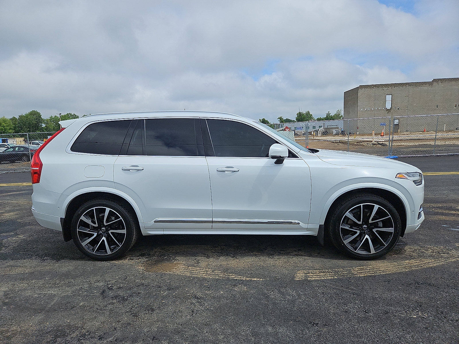 Used 2019 Volvo XC90 T6 Inscription w/ Luxury Package AWD/4WD image 7
