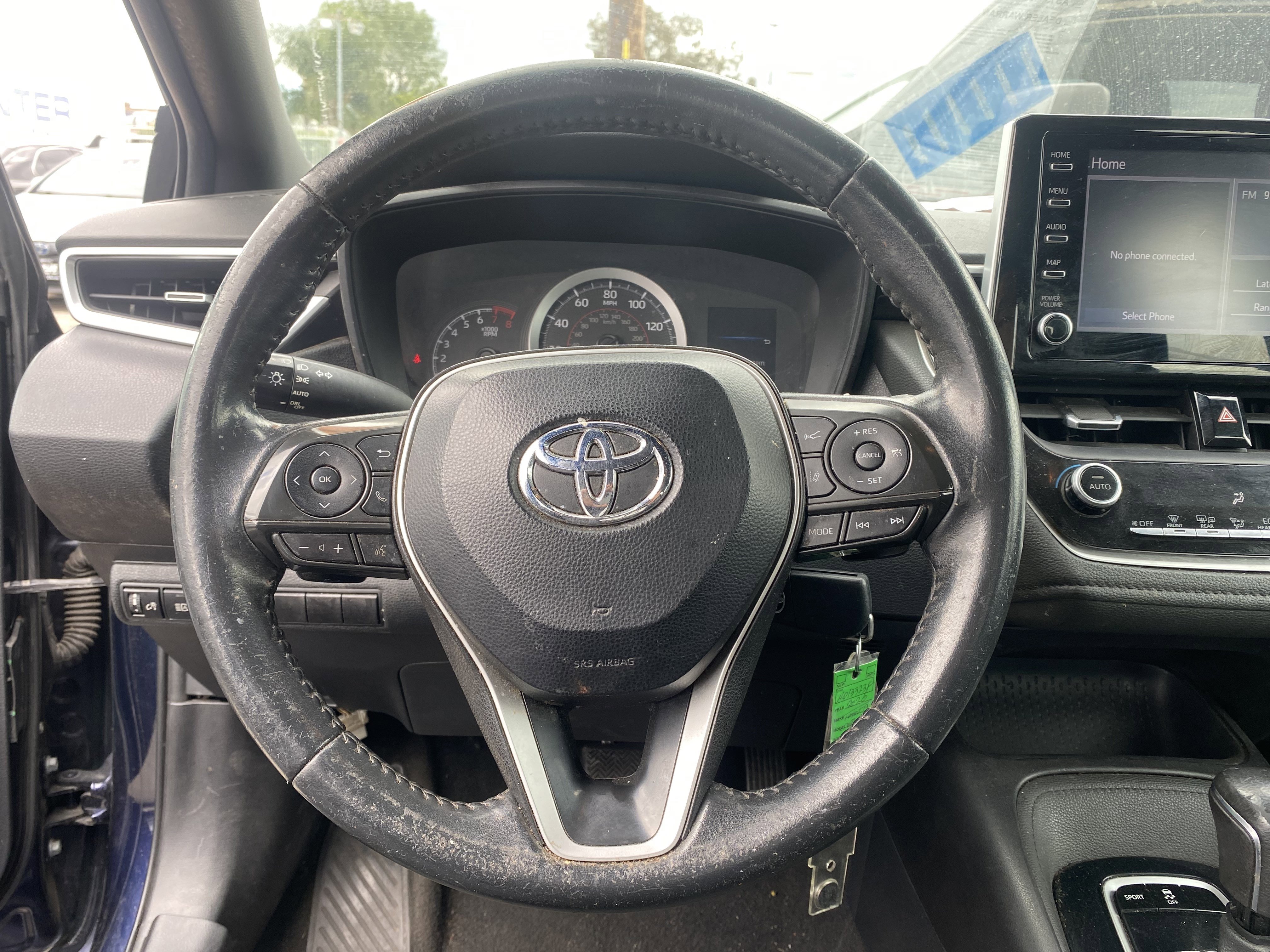 Used 2020 Toyota Corolla SE w/ Carpet Mat Package (TMS) FWD image 11