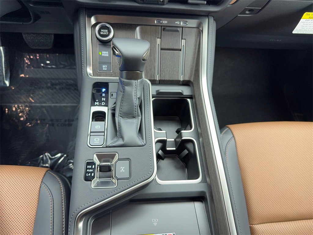 Used 2026 Lexus GX 550 image 42