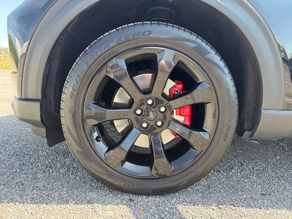 Used 2022 Ford Explorer ST w/ Equipment Group 401A AWD/4WD image 11