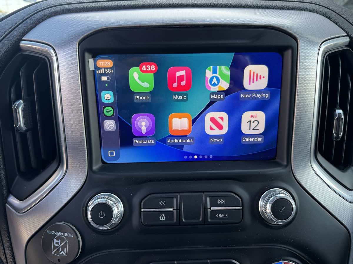 Used 2023 GMC Sierra 2500 SLT w/ SLT Convenience Package image 12