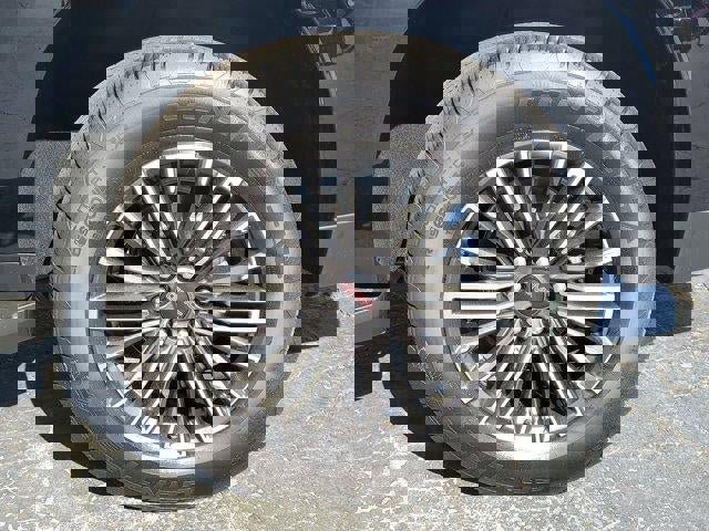 New 2026 GMC Yukon XL Elevation image 7