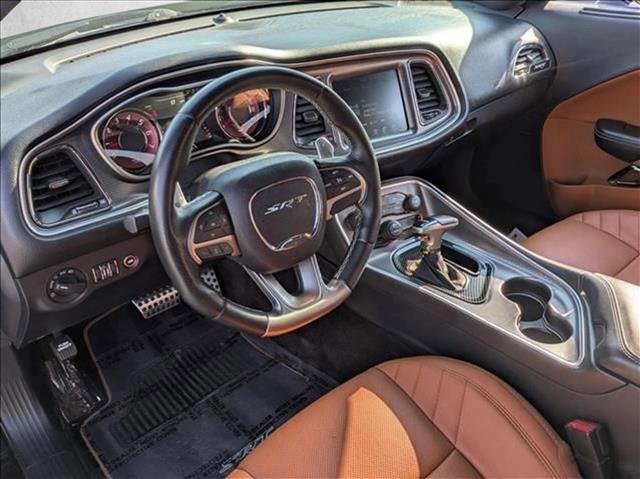 Used 2016 Dodge Challenger SRT Hellcat image 4