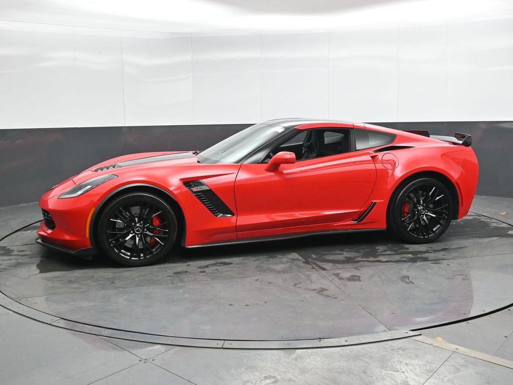 Used 2015 Chevrolet Corvette Z06 w/ 3LZ Preferred Equipment Group image 7