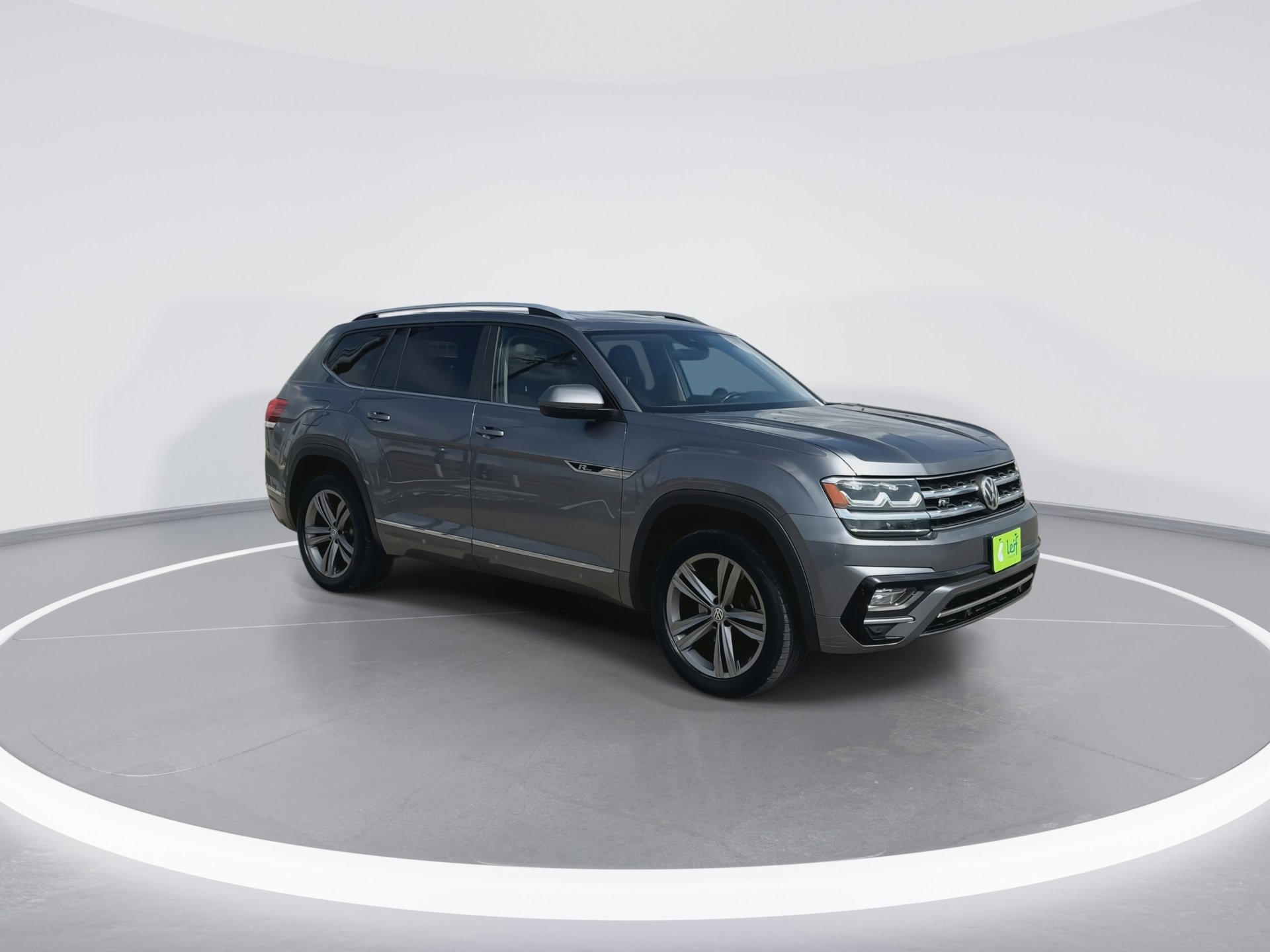 Used 2019 Volkswagen Atlas SEL R-Line image 3