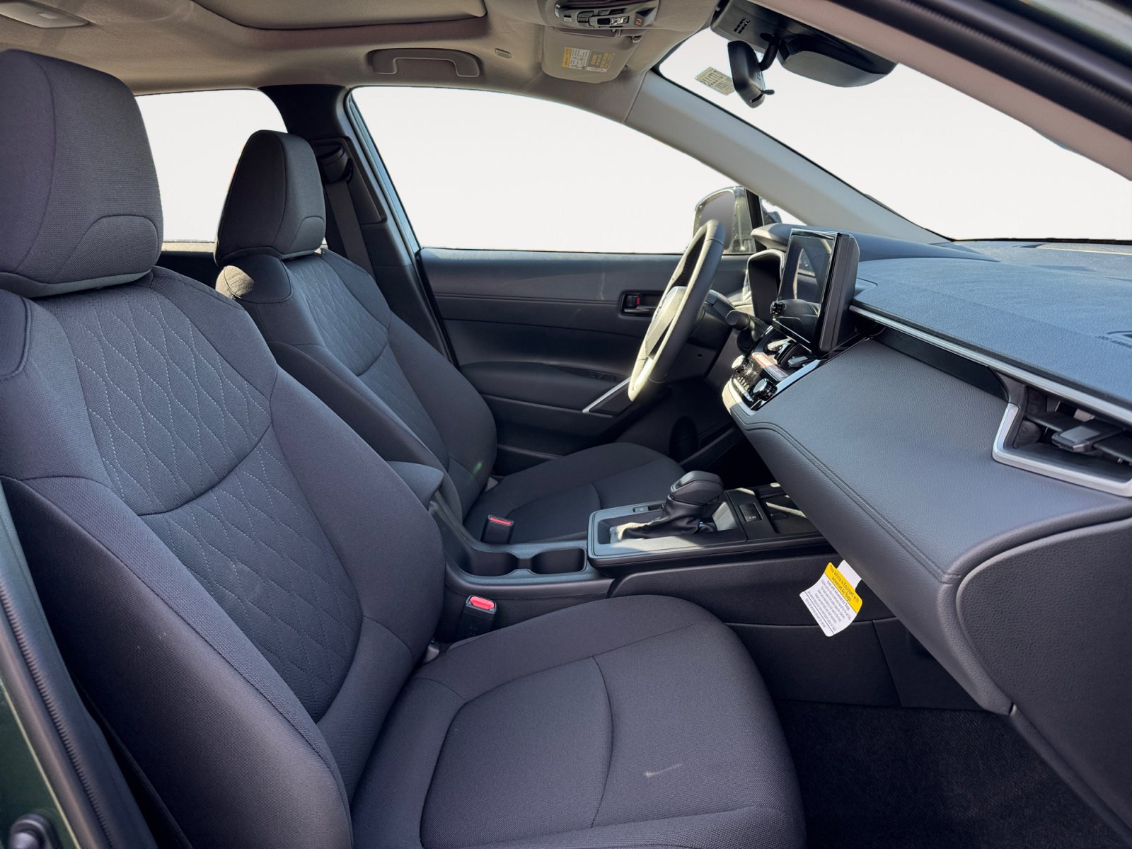 New 2026 Toyota Corolla Cross LE w/ Moonroof Package AWD/4WD image 15