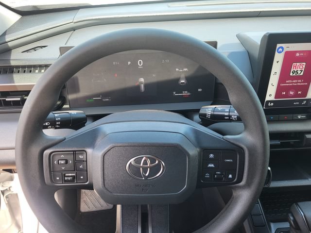 Used 2026 Toyota RAV4 LE AWD/4WD image 15