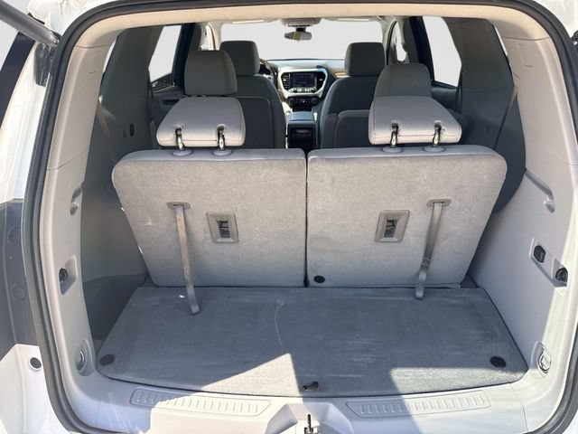 Used 2023 GMC Acadia SLE w/ Driver Convenience Package FWD image 21