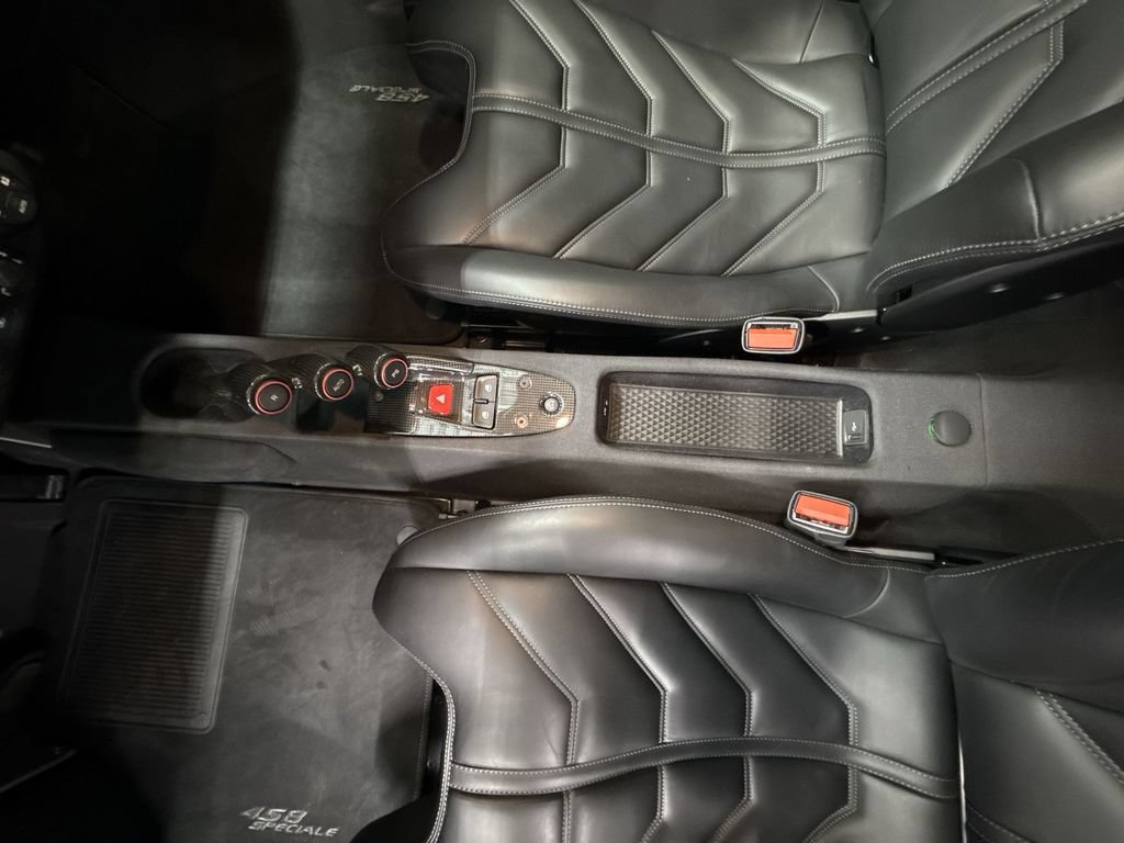 Certified 2015 Ferrari 458 Speciale Coupe RWD image 20