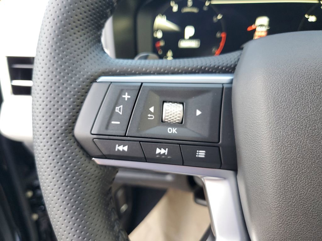 New 2026 Mitsubishi Outlander SE image 28