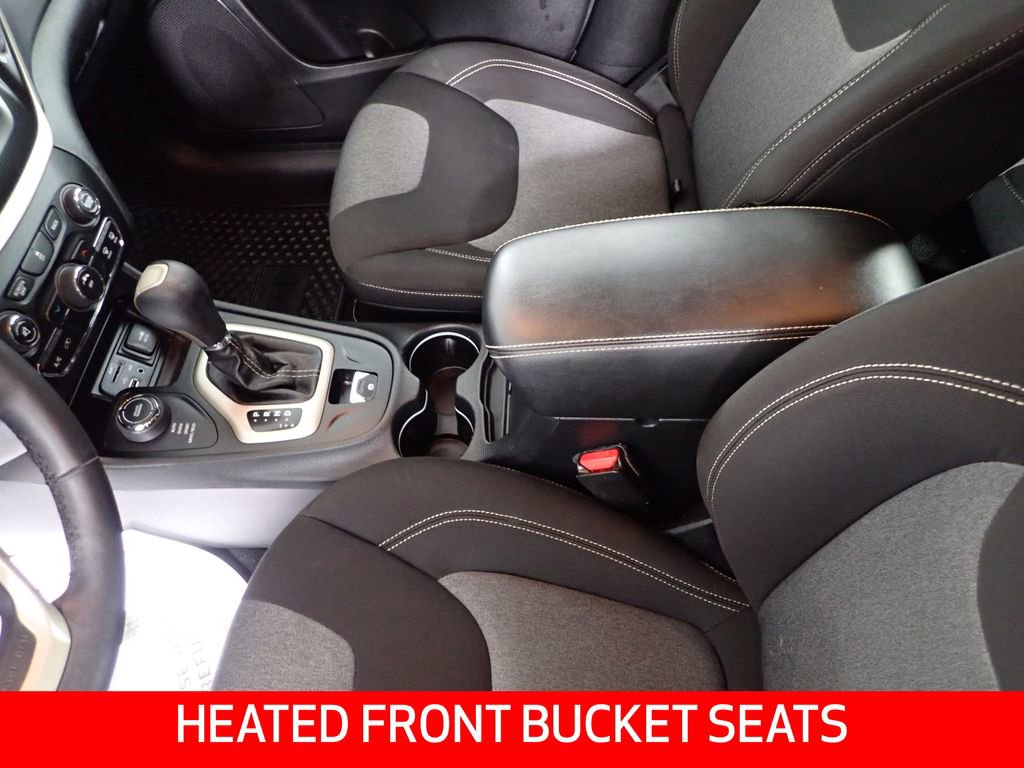 Used 2014 Jeep Cherokee Latitude w/ Cold Weather Group image 3