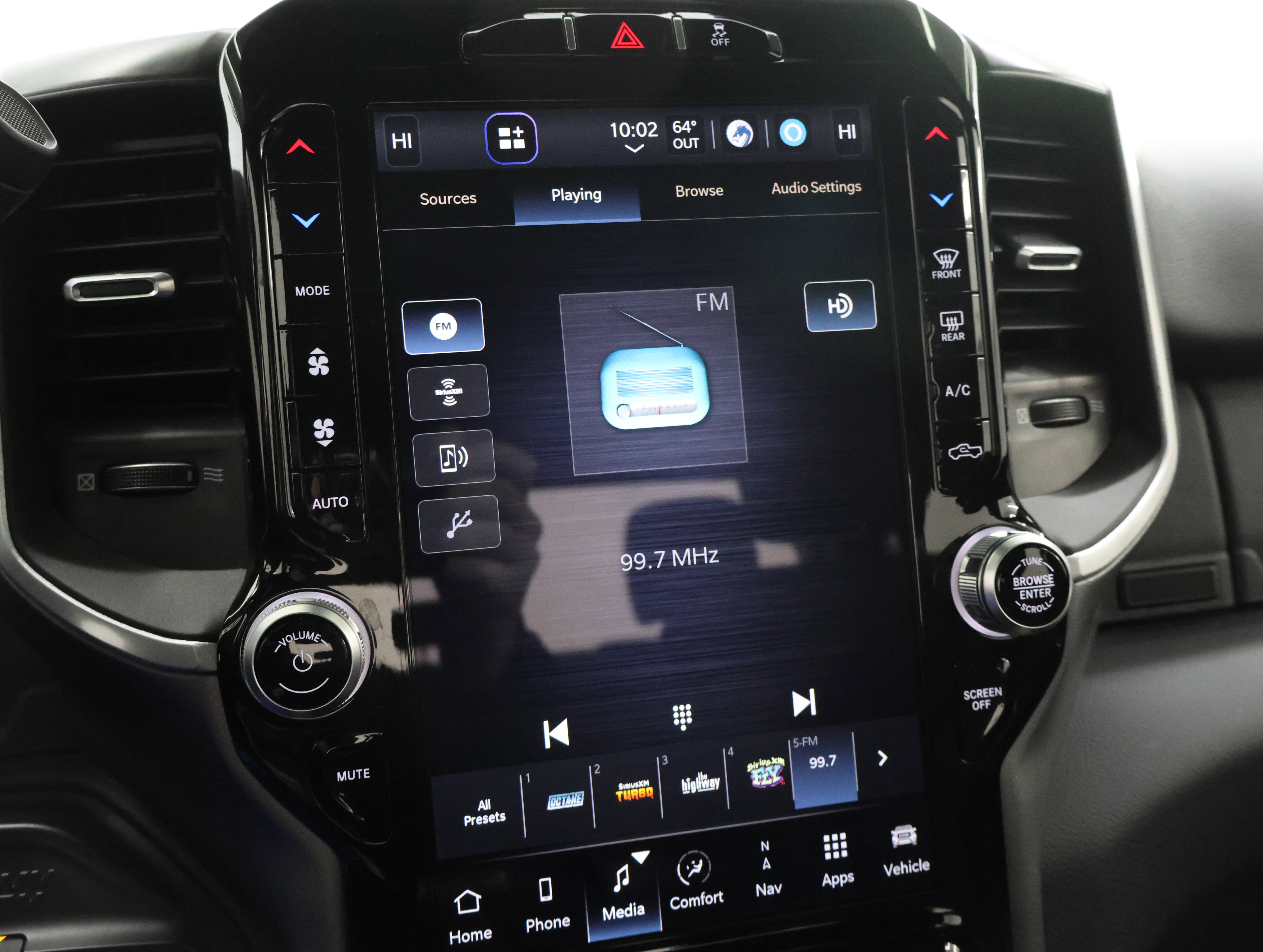 Used 2024 RAM 3500 Big Horn w/ Sport Appearance Package image 52