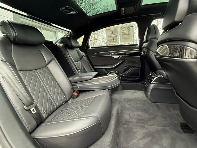 Used 2023 Audi S8 w/ S8 Executive Package image 23