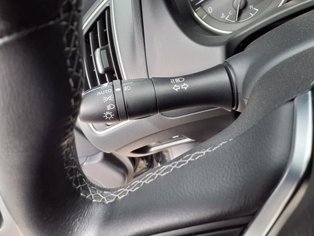 Used 2023 INFINITI Q50 Sensory RWD image 11