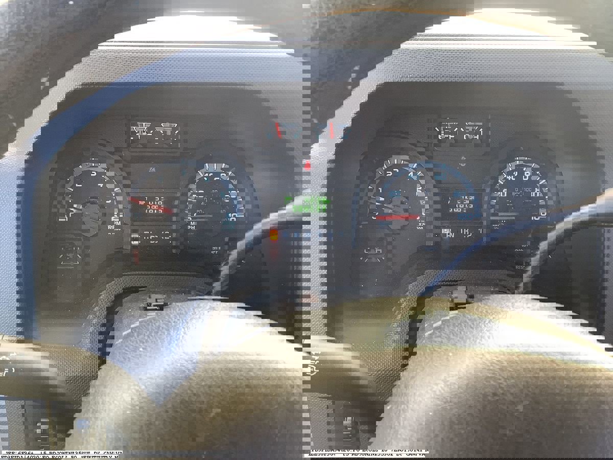 Used 2015 Ford E-350 and Econoline 350 Super Duty image 7